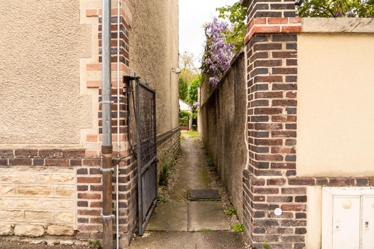 Appartement Cozy Avec Stationnement Gratuit Saint-André-les-Vergers Dış mekan fotoğraf